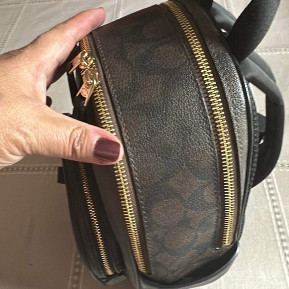 Coach mini backpack - Picture 2 of 7